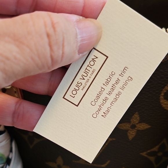 Louis Vuitton Alma GM Monogram Near Excellent Conditions - Picture 13 of 14